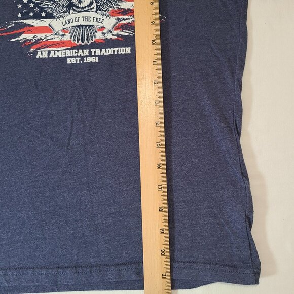Cabela’s Land of the Free Blue T-Shirt Size Large Patriotic Eagle Graphic Tee - Picture 5 of 6